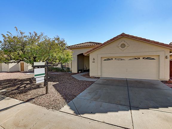 3rd image of 11003 W Cottonwood Ln
