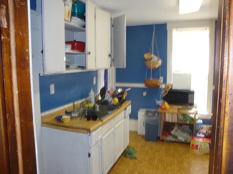 1072 25th Ave SE — Photo 3