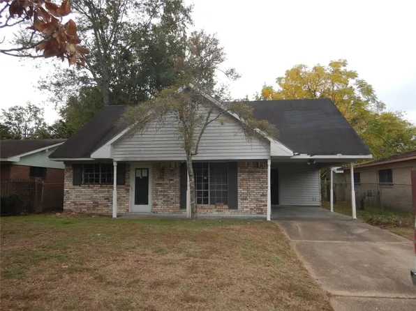 4377 Walter St, Shreveport, LA 71109