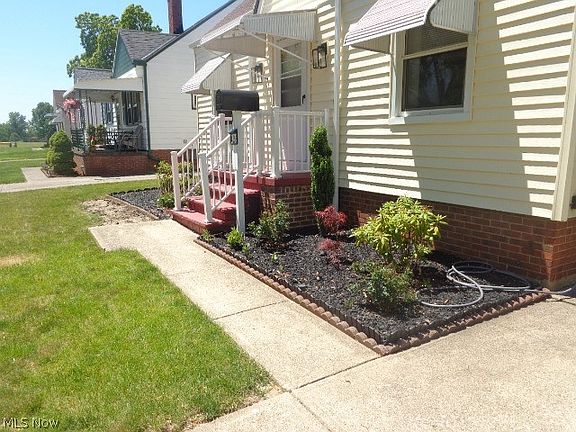 2nd image of 4396 Rockland Dr