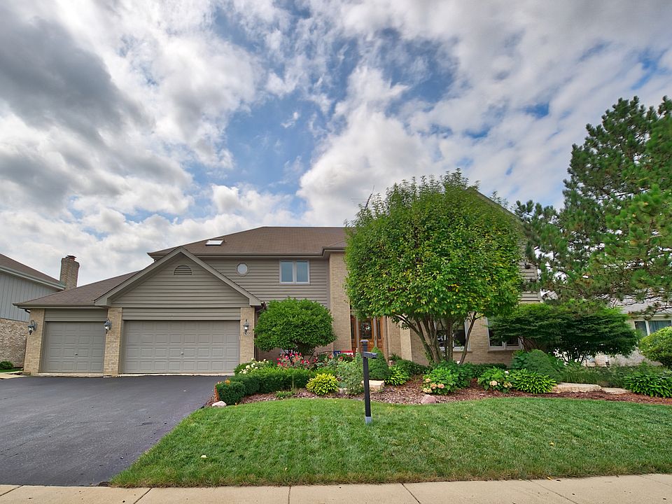 1st image of 18200 Hummingbird Dr
