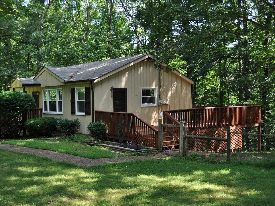 2nd image of 5586-5602 Hargrove Rd