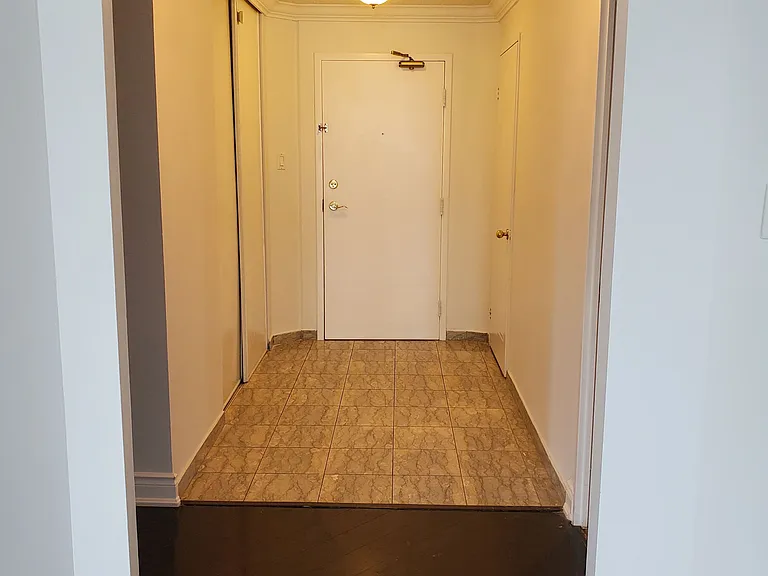 11753 Sheppard Ave E #324 — Photo 31
