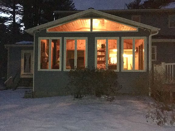 2nd image of 19 Nicklaus Dr