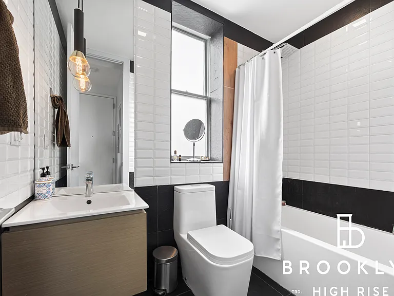 311 Woodbine St #4F — Photo 12