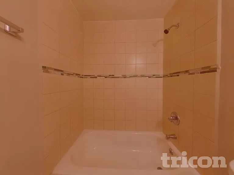 2254 Clonmel Pl — Photo 15