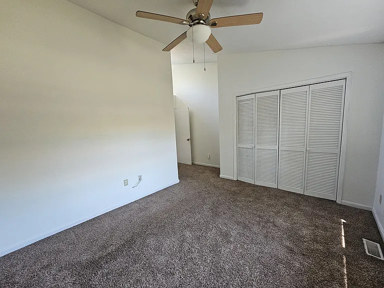 1808 Jackson Bluff Rd #E — Photo 15