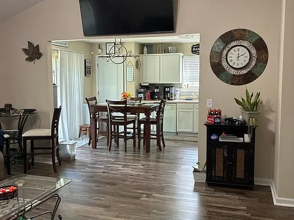 342 Chestnut St, Danville, IN 46122