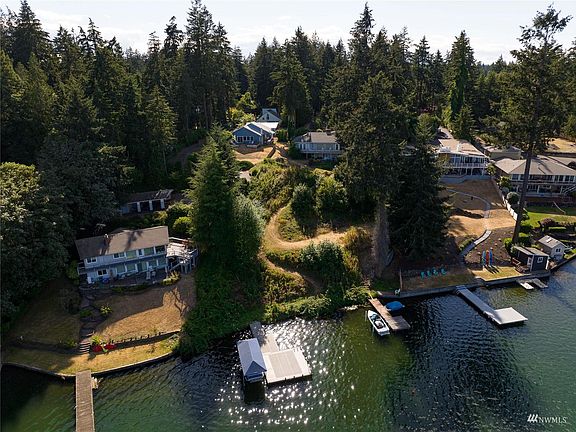 5th image of 11107 Lake Steilacoom Dr SW
