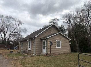 898 E 1600th Rd, Baldwin City, KS 66006