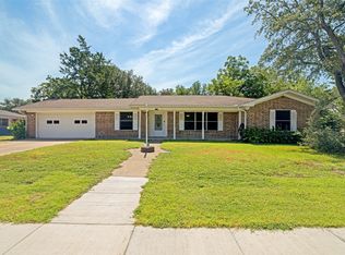 1107 Royal Dr, Kaufman, TX 75142