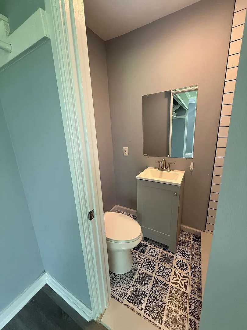 15 Johnson Lane LLC — Photo 2