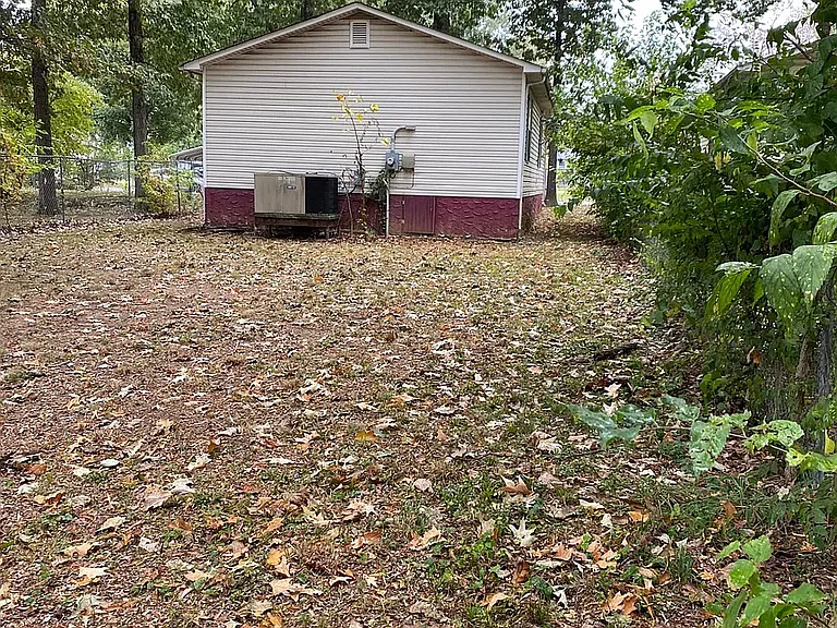 1904 Tinsley Pl — Photo 11