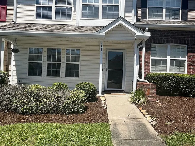 101 Brockman Way — Photo 1
