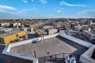 Rented by Ilite Realty Inc