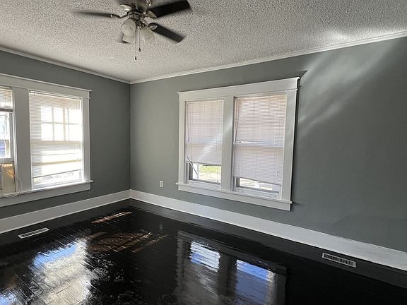 4th image of 3462 Faxon Ave