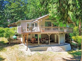6425 NE Big Bear Ln, Poulsbo, WA 98370