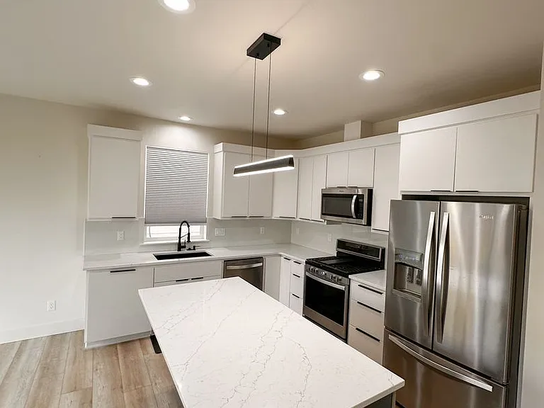 4827 Elvira Place N Stanko #4827ELV — Photo 3
