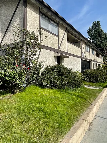 6003 Craner Ave #6 Photo 1