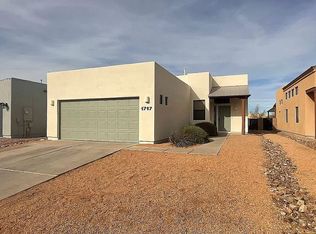 1717 Chaplain Carter Dr, Sierra Vista, AZ 85635