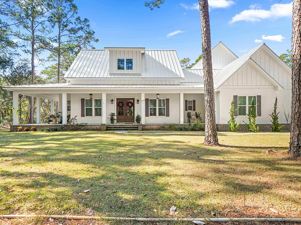 1st image of 279 Smith Dr