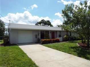 3911 SE 12th Ave, Cape Coral, FL 33904