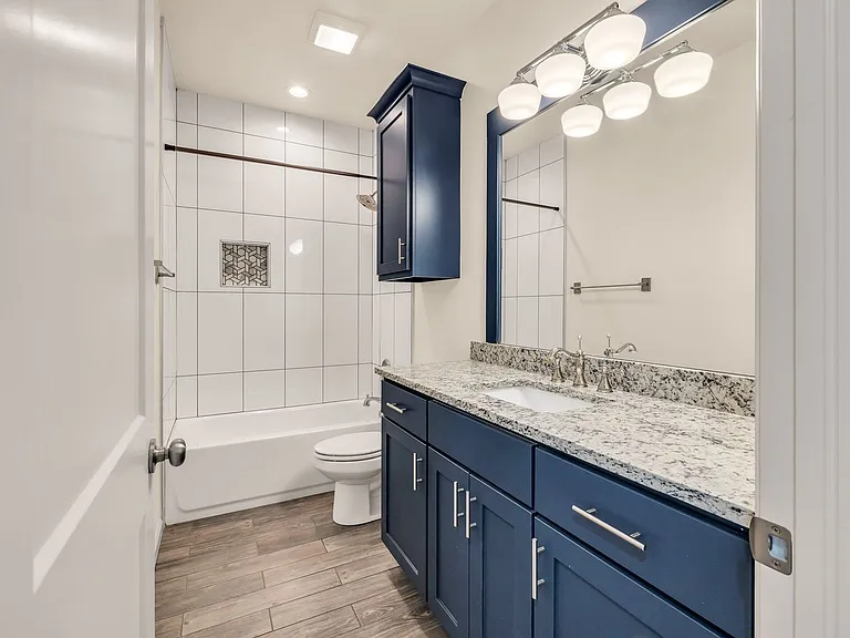 3503 E 21st St #3505 — Photo 13