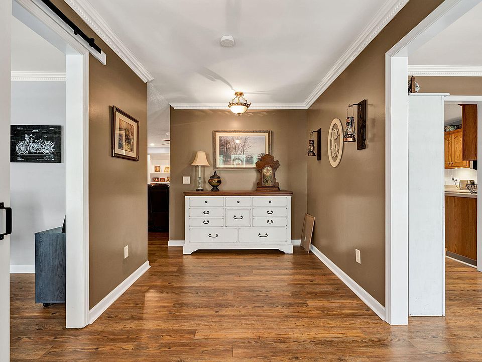 5945 Frontage Rd NW, Cleveland, TN 37312 | Zillow