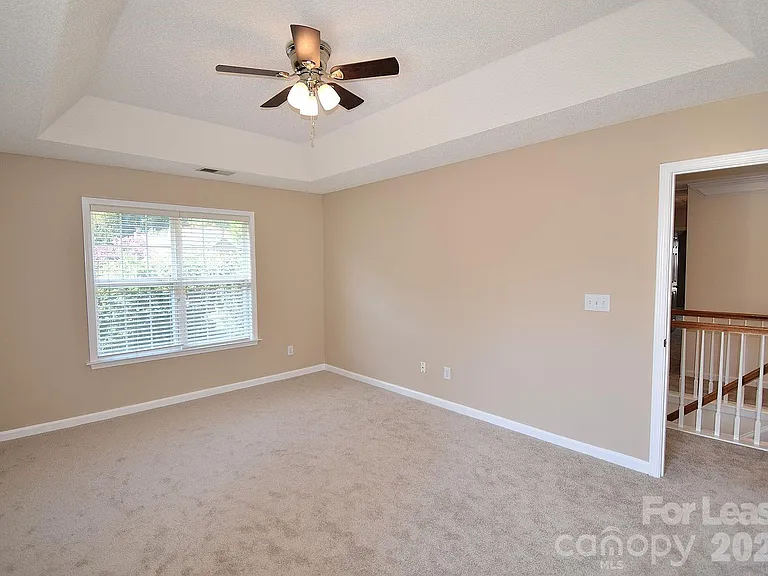 2941 Glen Summit Dr — Photo 6