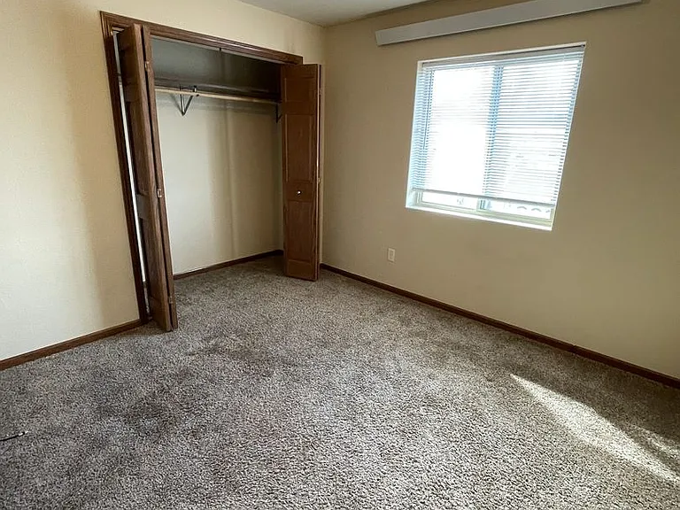 4210 Kateland St — Photo 26