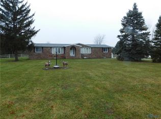 5615 Richfield Center Rd, Berkey, OH 43504