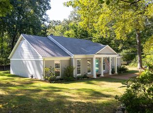 2151 Lochlevin Dr, Memphis, TN 38119