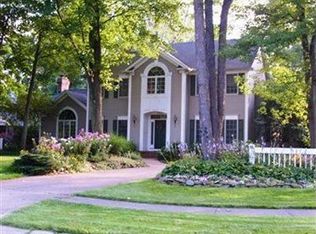 3060 Forest Ridge Cir, Akron, OH 44333