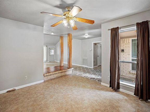 4th image of 7443 Woodoak Dr