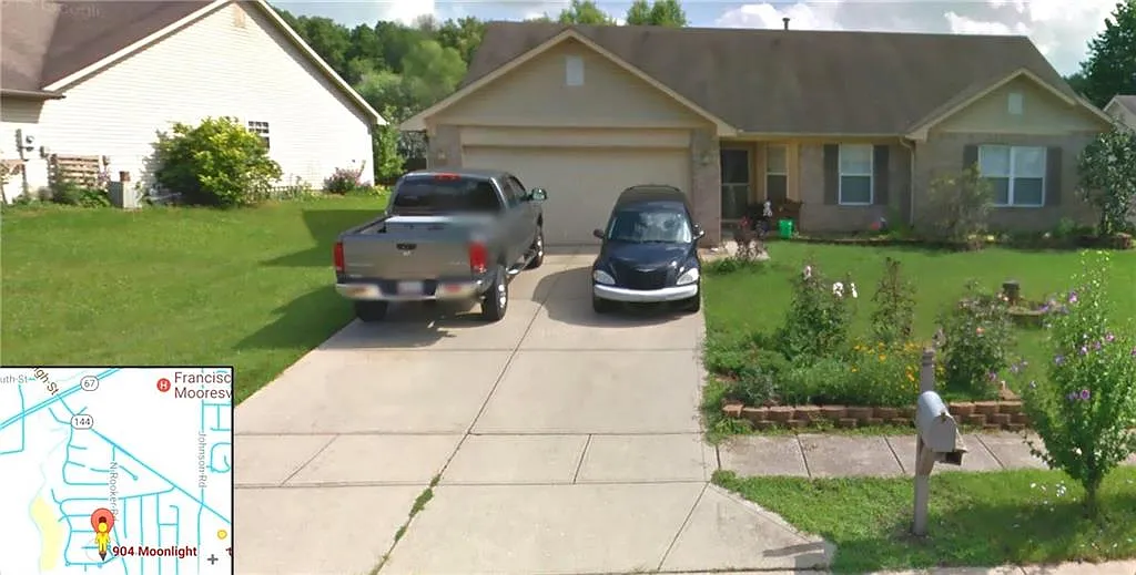 904 Moonlight Ct photo 1