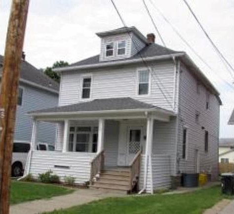 1st image of 7 Evelyn St
