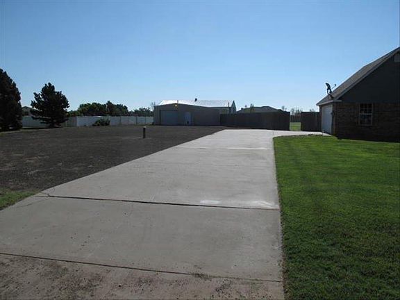 5th image of 9611 Blenheim Dr