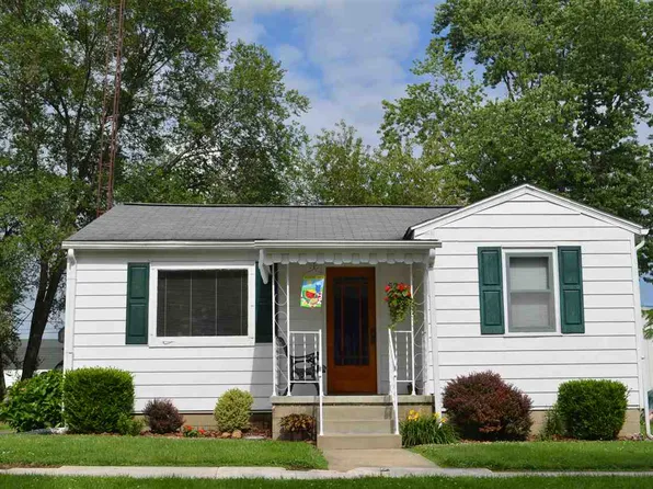 620 South St, Bedford, IN 47421