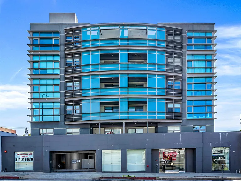 12026 Wilshire Blvd #A — Photo 39