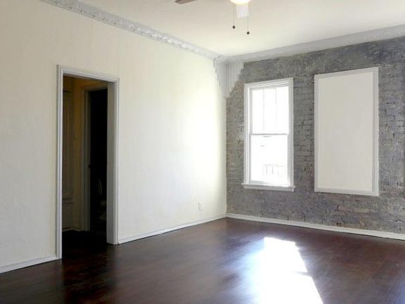 2nd image of 808 S Hobart Blvd APT 201