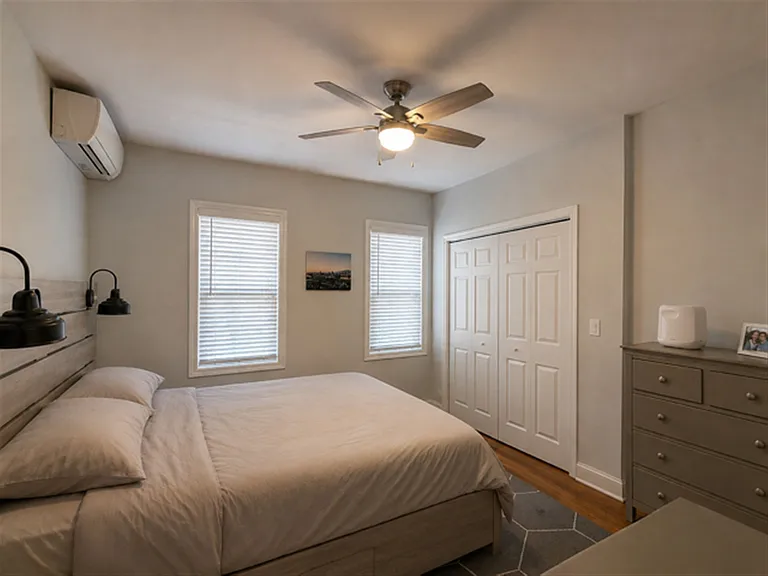 86 Morrison Ave — Photo 2