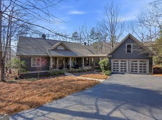1033 Quail Cove Dr, Jasper, GA 30143