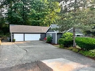 3986 Regatta Court photo 1