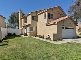 29331 Clear View Ln, Highland, CA 92346