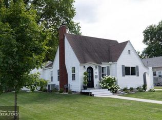 710 E Madison St, Mount Pleasant, IA 52641
