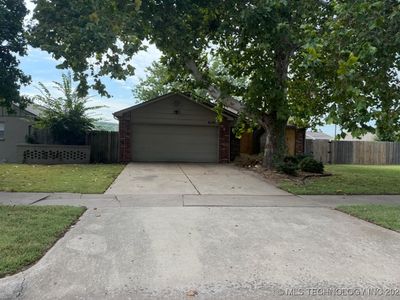 6128 S Madison Pl, Tulsa, OK, 74136