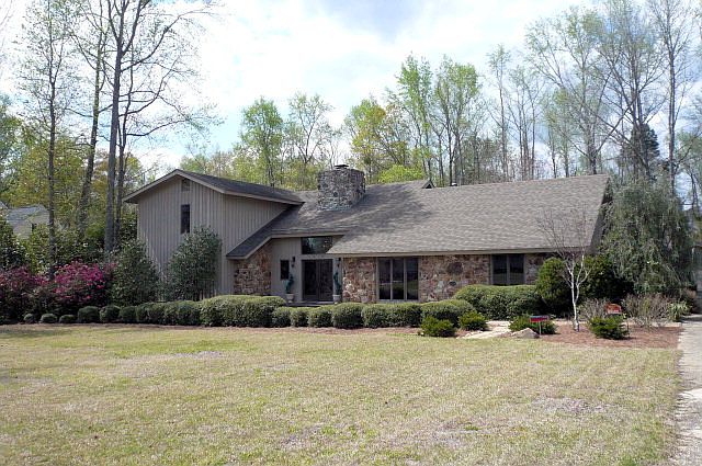 1st image of 1318 Lee Blvd