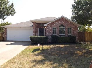 2810 Ravens Ct, Arlington, TX 76001