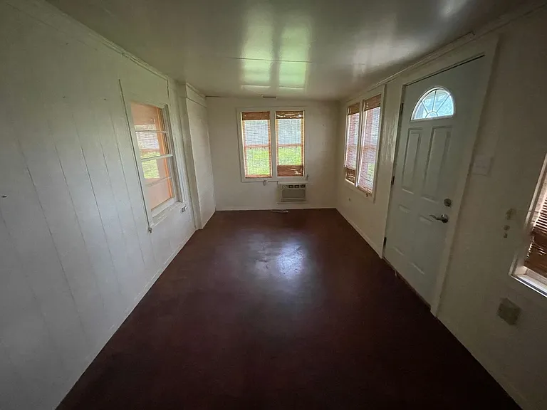 1625 Vegas Rd — Photo 4