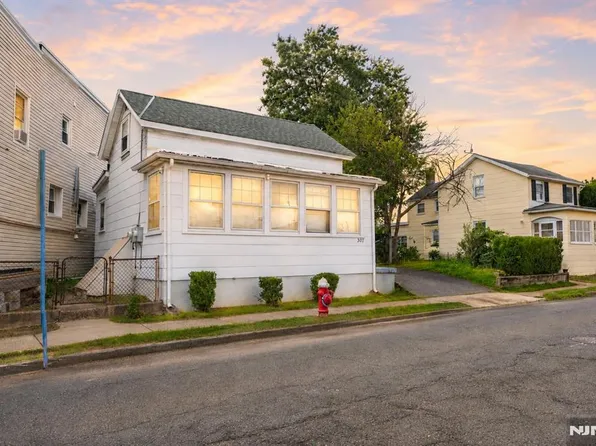 307 Washington Ave, Hackensack, NJ 07601